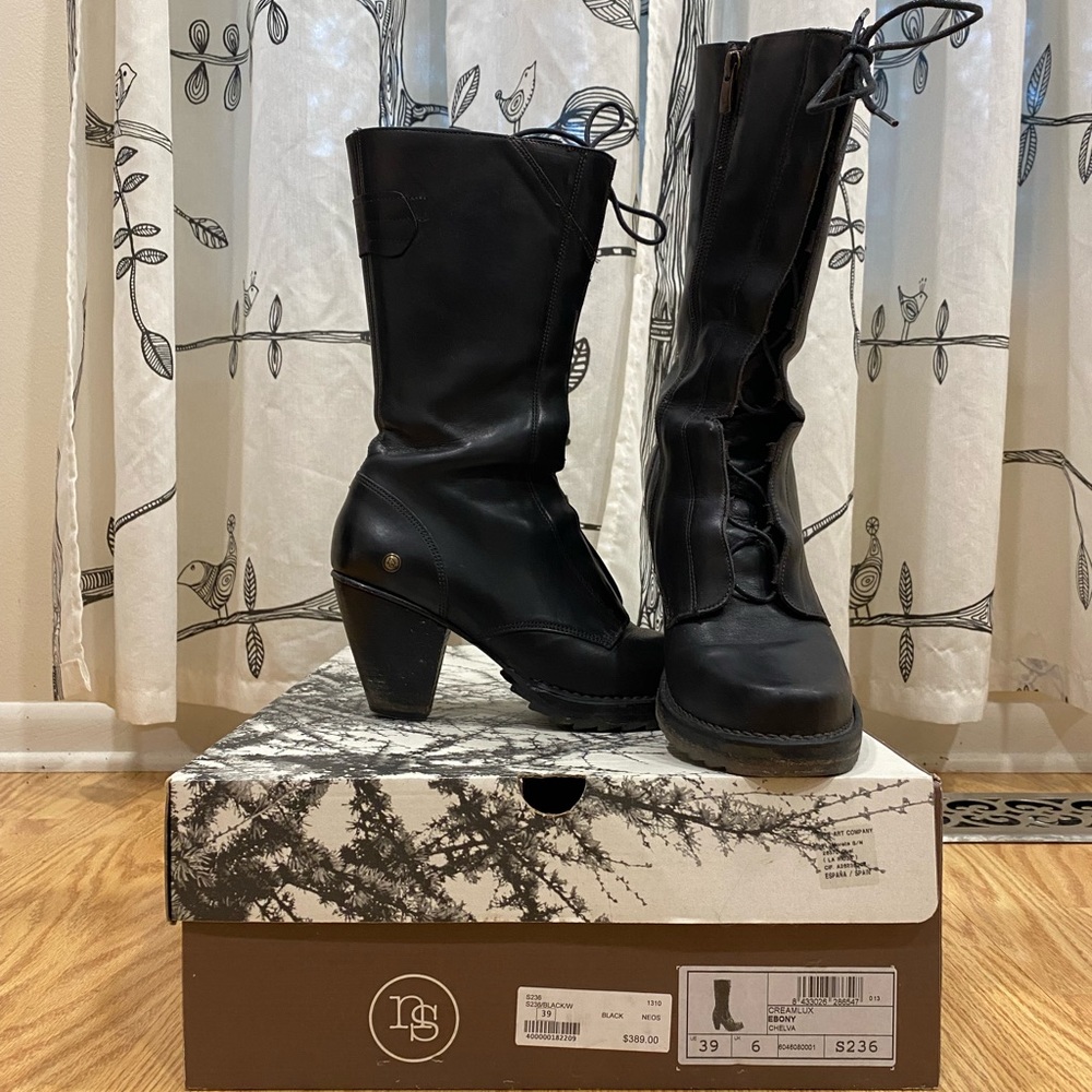 Neosens  Creamlux ebony boot size US 9/UE 39